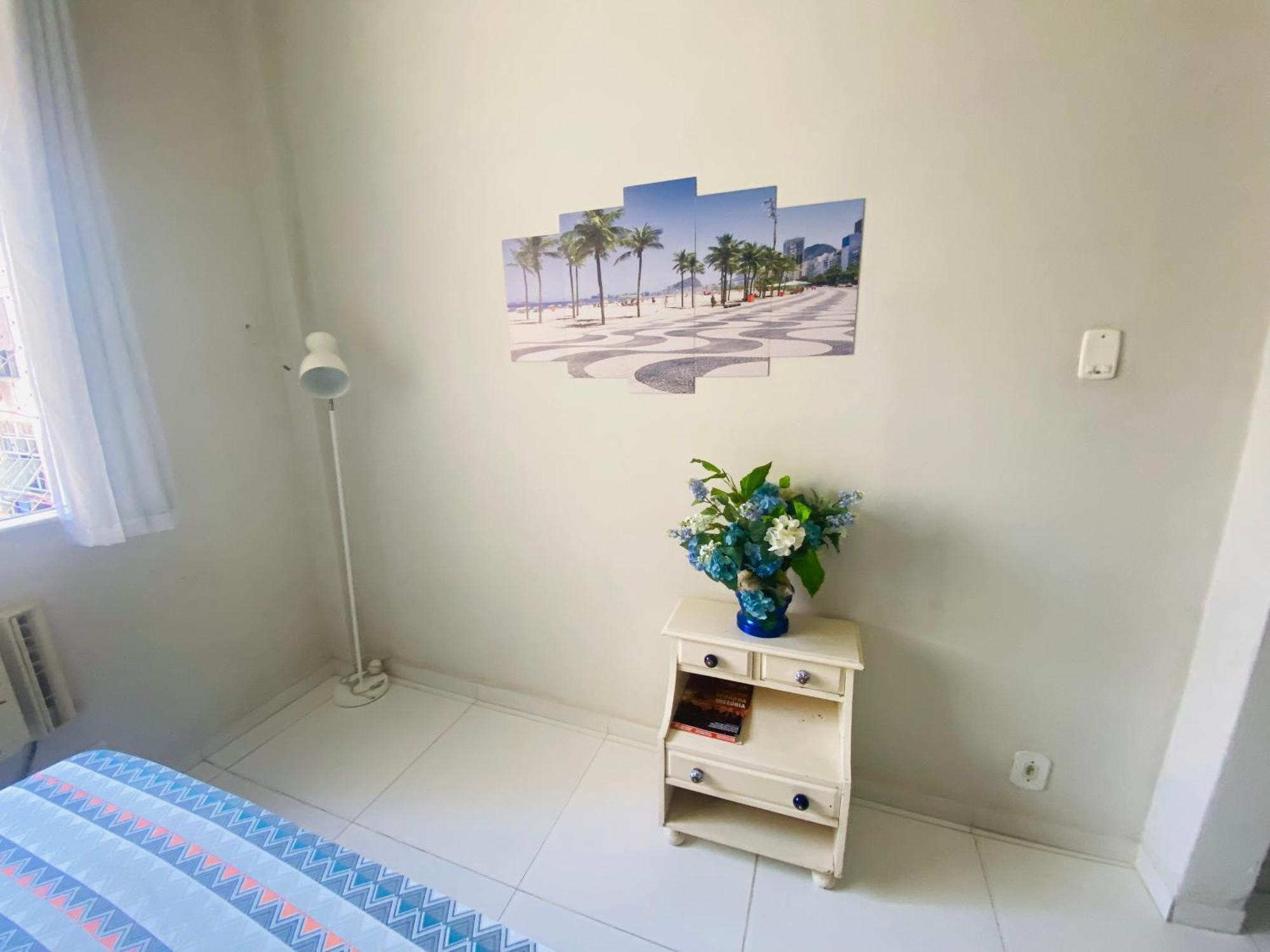 Studio Completo Na Praia De Copacabana Com Ar, Wifi, Netflix, Ate 4 Pessoas, Fundos Claro E Silencioso, Pauloangerami Pj135 Rio de Janeiro Eksteriør bilde