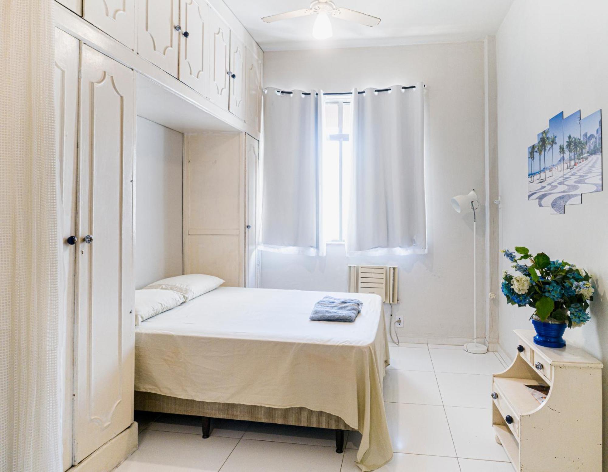 Studio Completo Na Praia De Copacabana Com Ar, Wifi, Netflix, Ate 4 Pessoas, Fundos Claro E Silencioso, Pauloangerami Pj135 Rio de Janeiro Eksteriør bilde