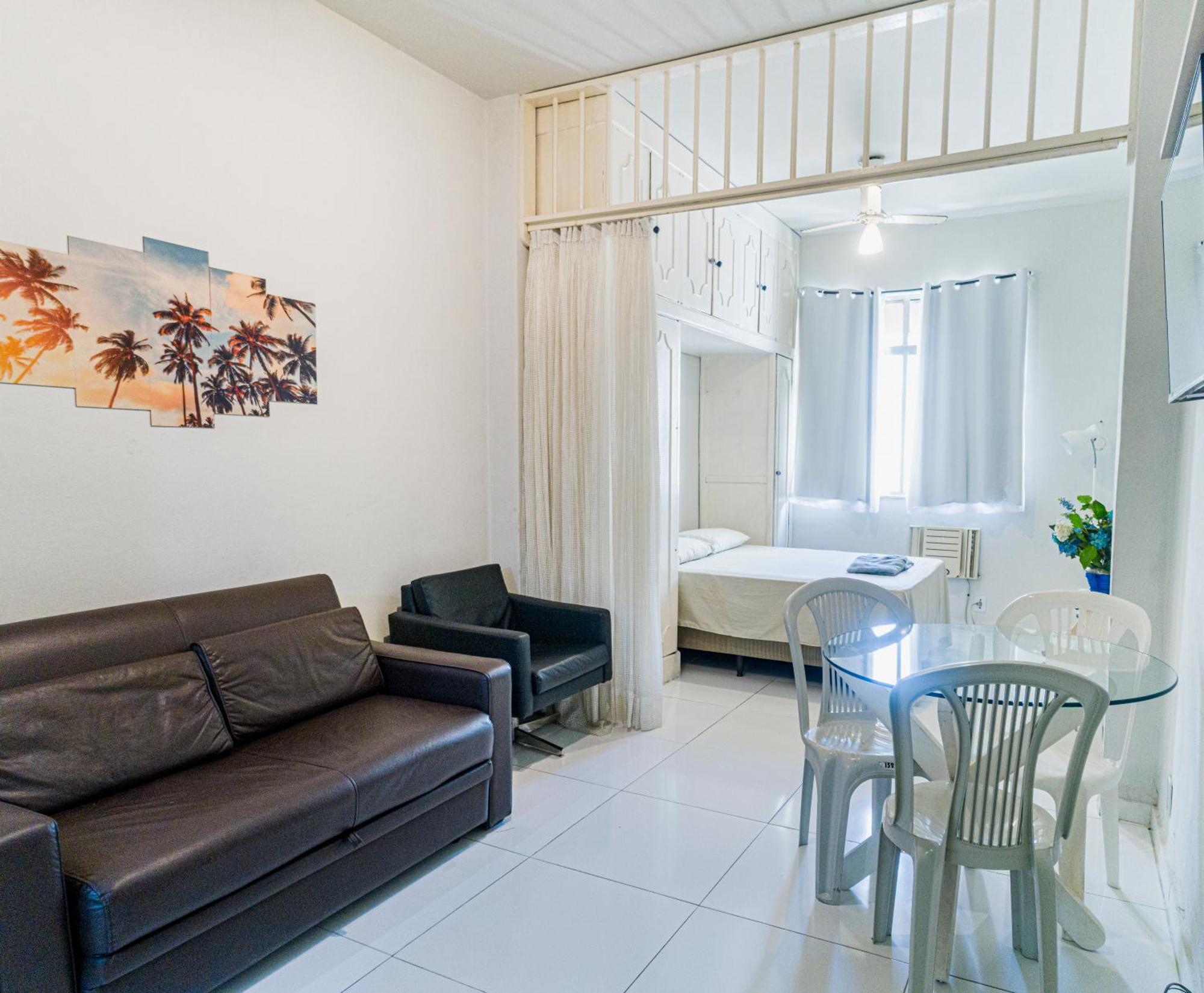 Studio Completo Na Praia De Copacabana Com Ar, Wifi, Netflix, Ate 4 Pessoas, Fundos Claro E Silencioso, Pauloangerami Pj135 Rio de Janeiro Eksteriør bilde